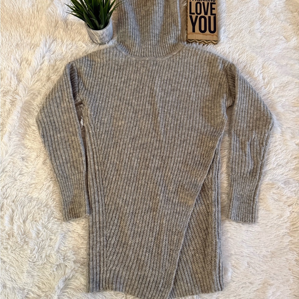 Banana Republic Gray Turtleneck Asymmetrical Sweater